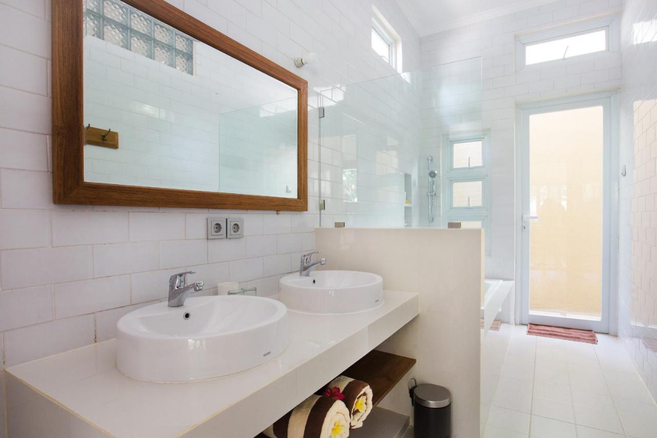 Donguri House Bali Bed and Breakfast Jimbaran Εξωτερικό φωτογραφία