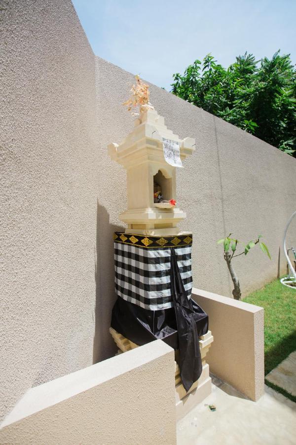 Donguri House Bali Bed and Breakfast Jimbaran Εξωτερικό φωτογραφία